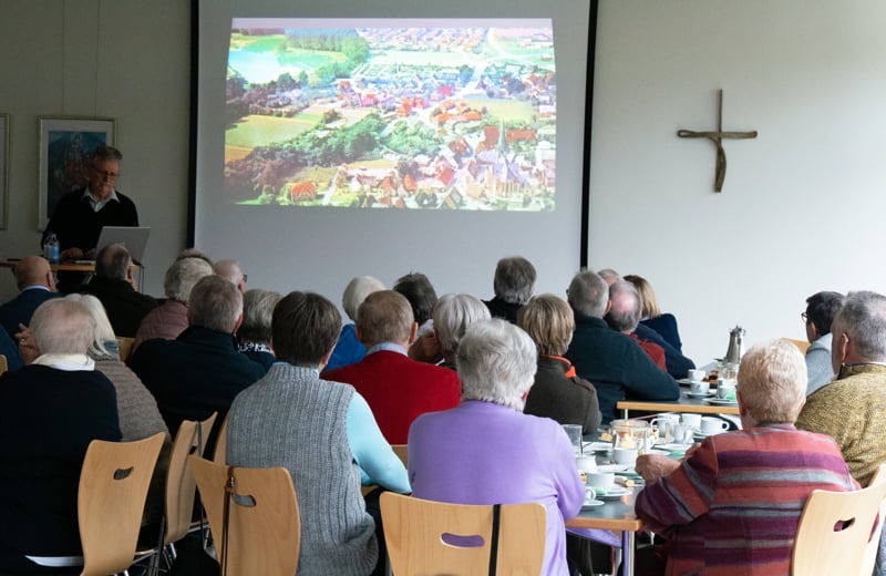 KlönCafe des Heimatverein begeisterte mit tollen Fotos und Filme zur Saerbecker Dorfentwicklung