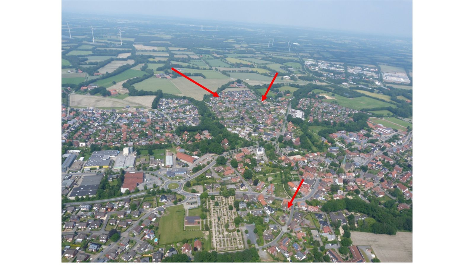 Luftbild Ortslage mit Markierungen